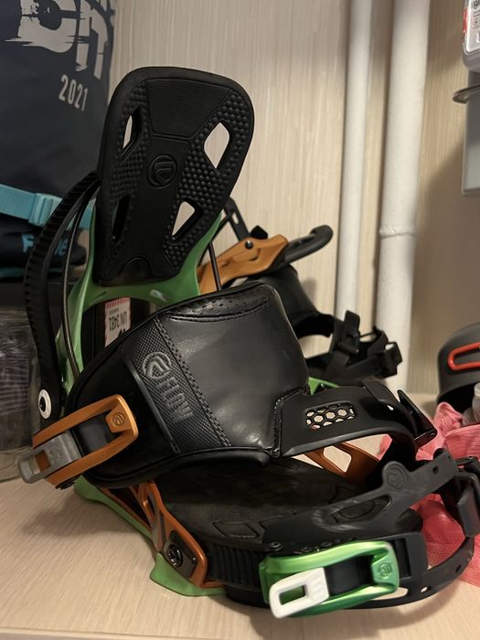 кріплення до  сноуборду Flow NX2, розмір M, rear-entry, стан як нові