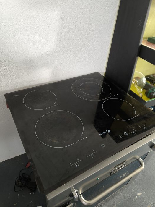 Forno baumatic e placa fagor