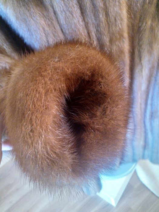 Vendo  casaco pele de vison.