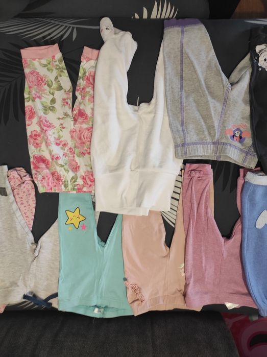 Zestaw spodni dla dziewczynki rozm 74