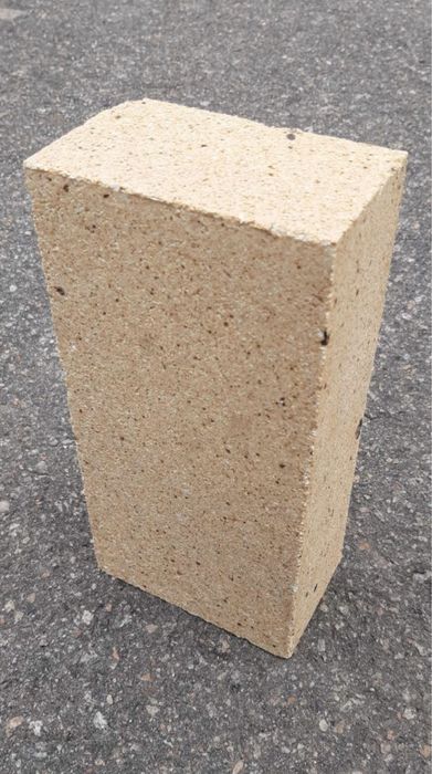 Огнеупорный кирпич в асортименте