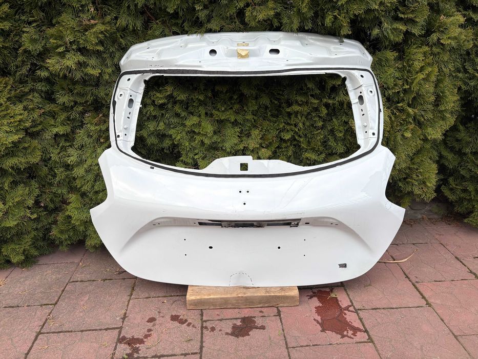Кришка багажника Renault Zoe