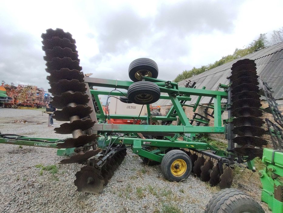 Борона дискова JohnDeere-637 (2011 року)