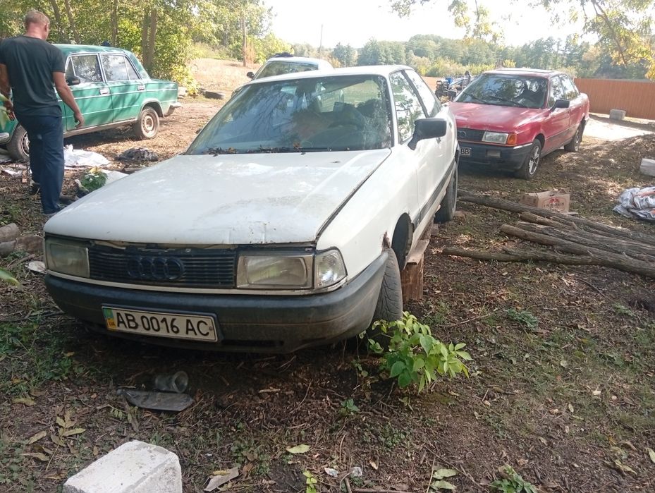 Продам дві Audi 80