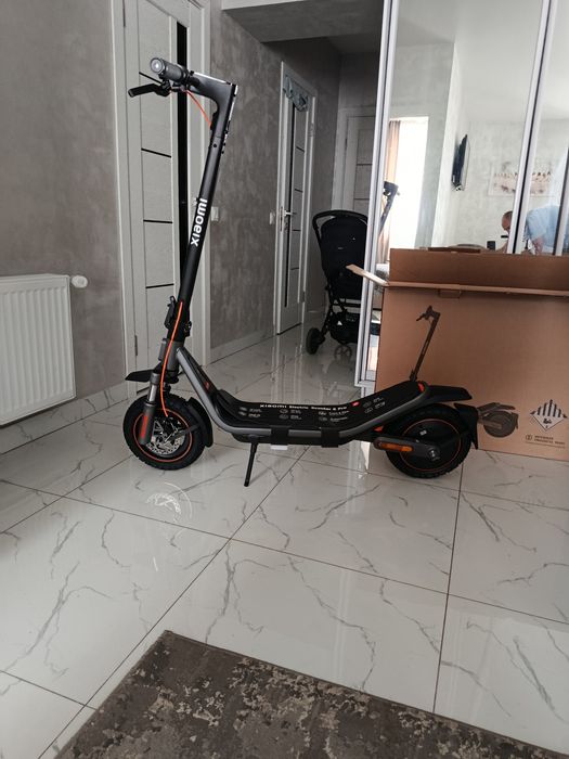 Xiami Elecric Scooter 6 Pro