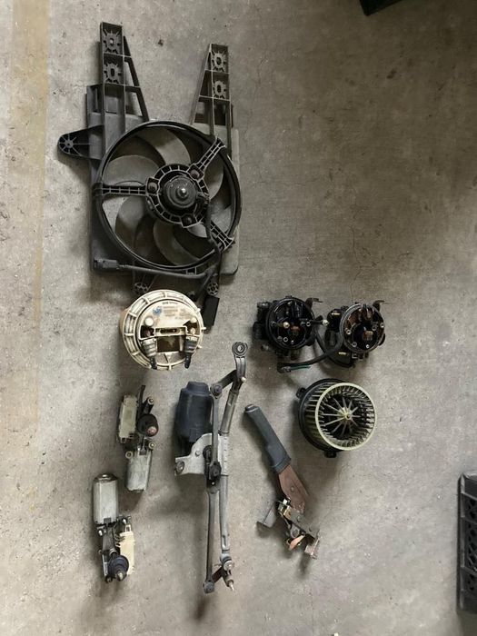 Várias peças punto 96