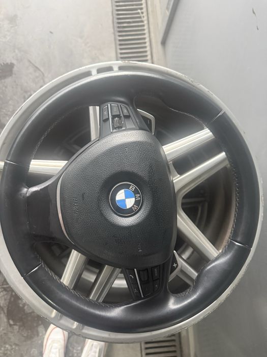 Volante bmw F10 520 com airbag e patilhas