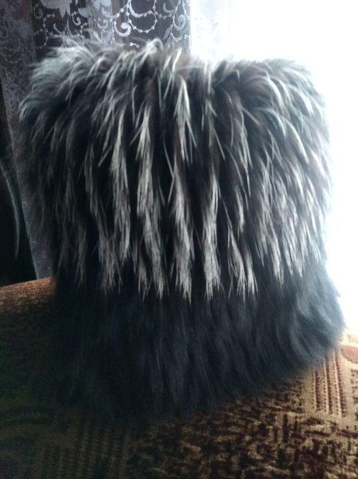 Жіноча шапка із песца