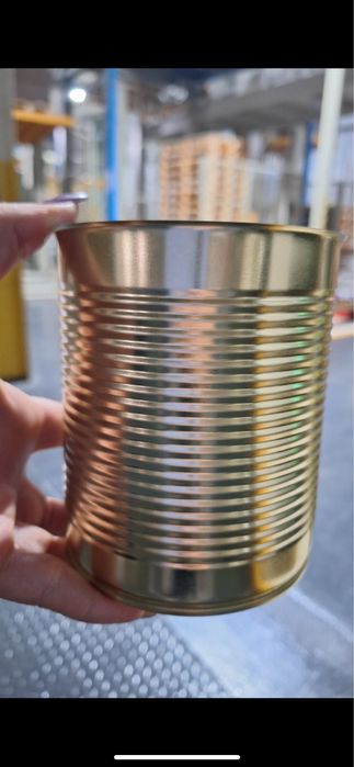 Продам нові металеві банки під консервацію тушонки 850 мл.