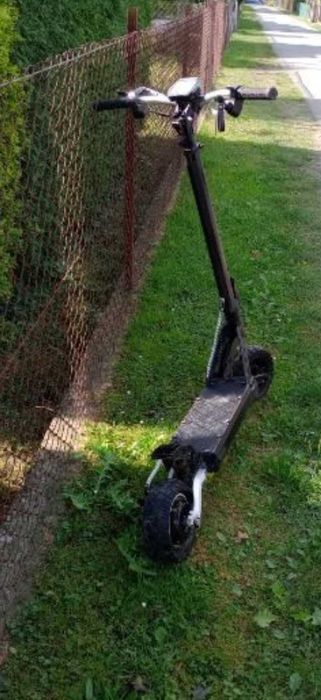 Hulajnoga elektryczna