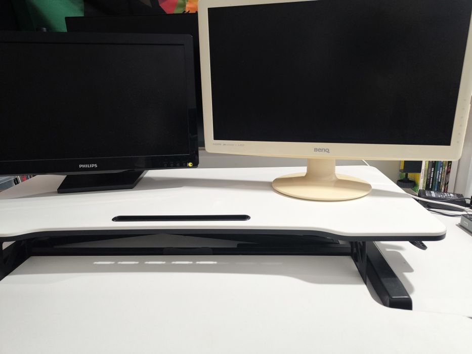 Duża podstawka na biurko z regulacją wysokości FITUEYES na 2 monitory