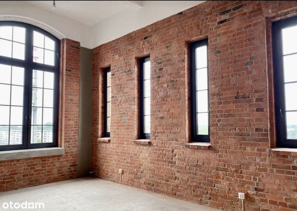 BEZPOŚREDNIO - klimatyczny LOFT z antresolą Żyrardów 146 m2