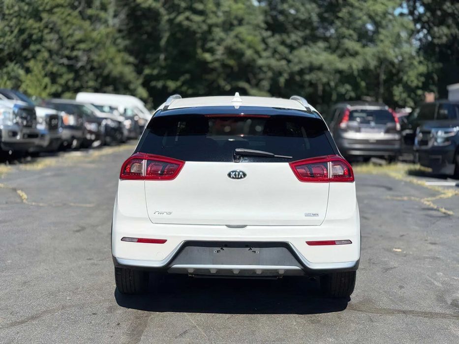 Kia Niro      2018