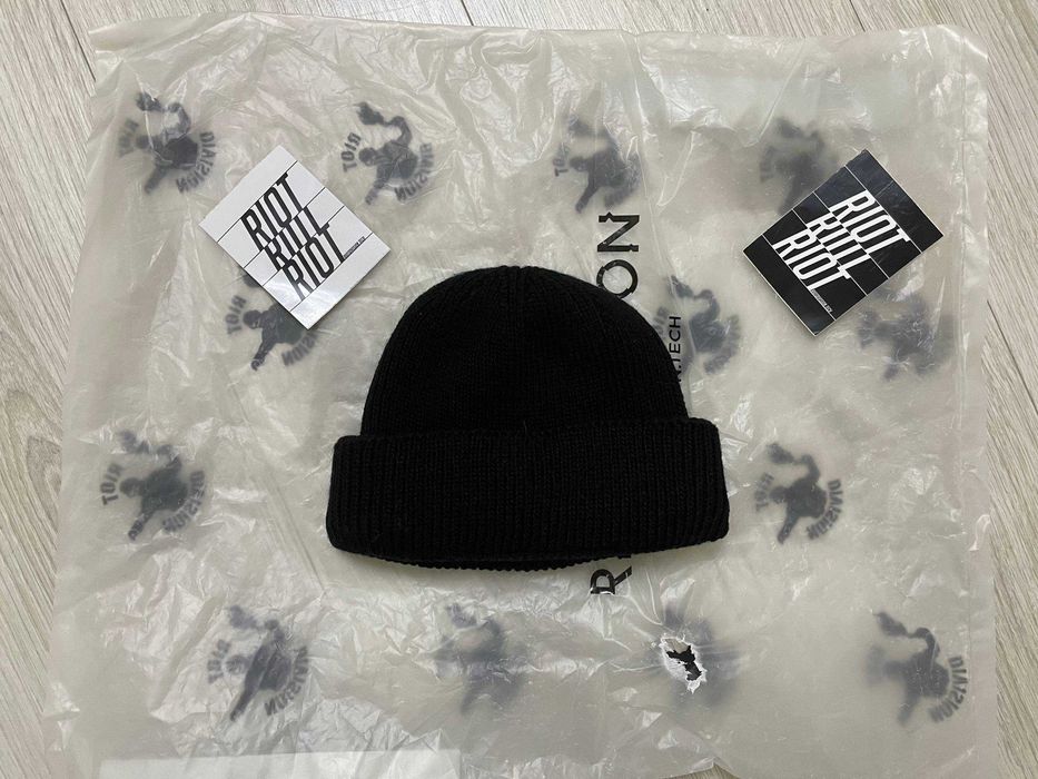 Шапка Riot Division