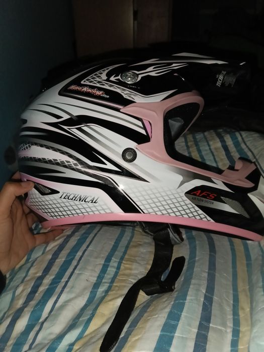 Capacete de mota