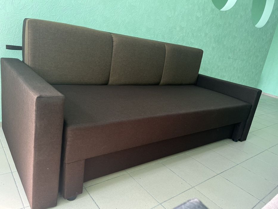 Диван ЄВРОКНИЖКА ОРТОПЕДИЧНЕ ліжко.  Доступні ціни!