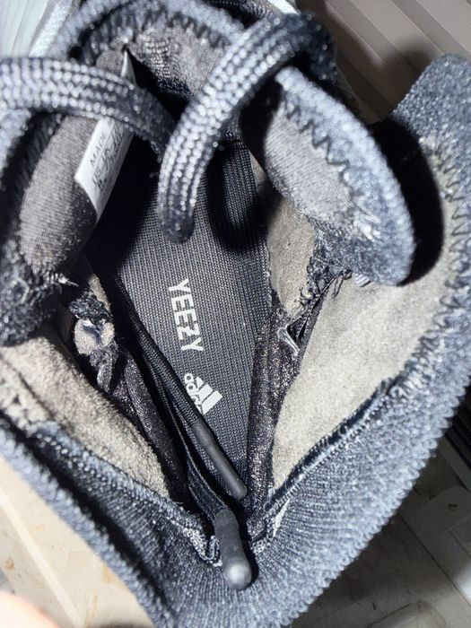 Adidas Yeezy QNTM BSKTBL