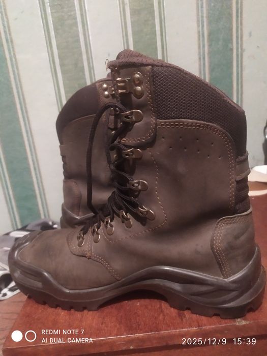 Берцы тактические,в отличном состоянии.,на любую погоду.