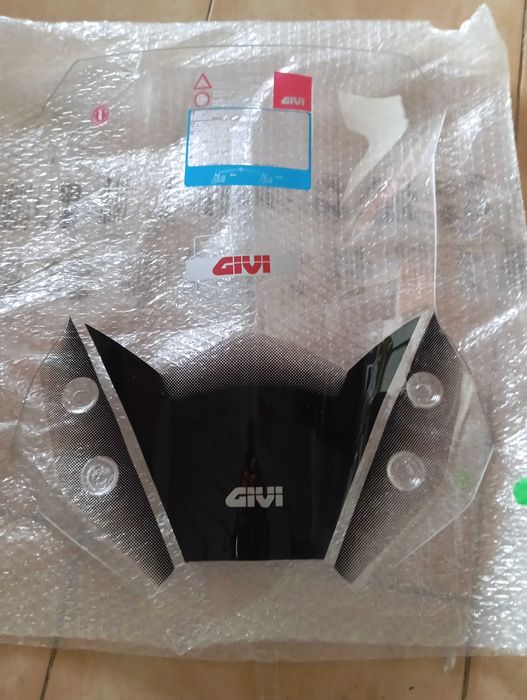 vendo briseira givi para vstrom 650