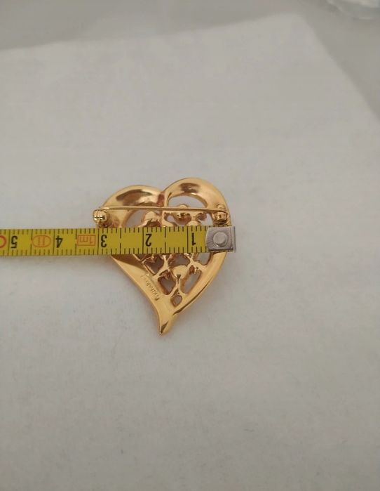 Pregadeira vintage Trifari