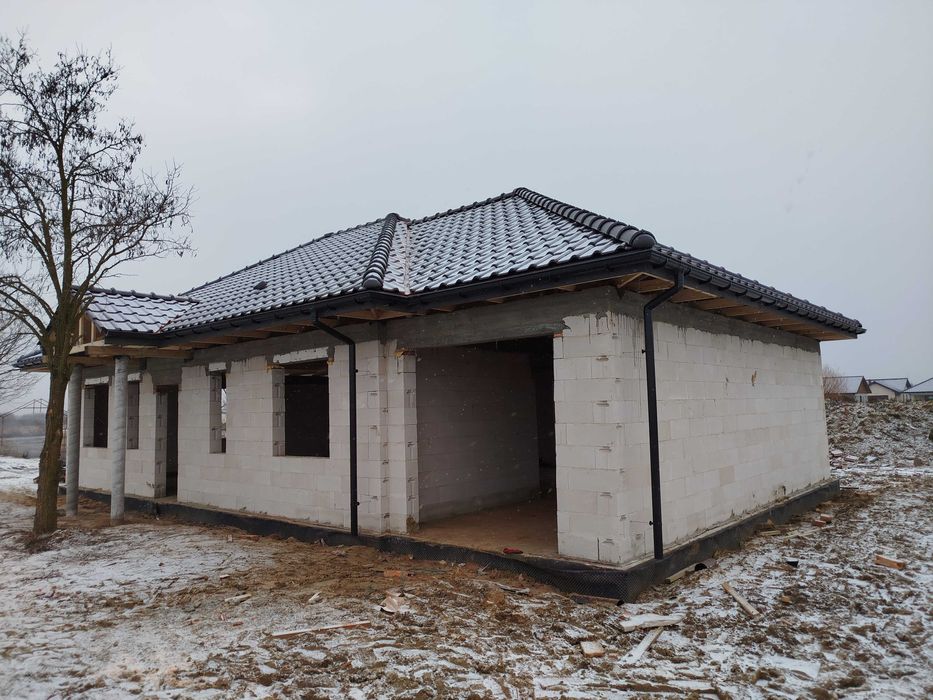 Dom wolnostojący parterowy Cztery Kąty 2