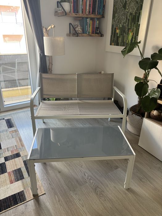 Conjunto de Varanda (Sofá 2 Lugares + Mesa)