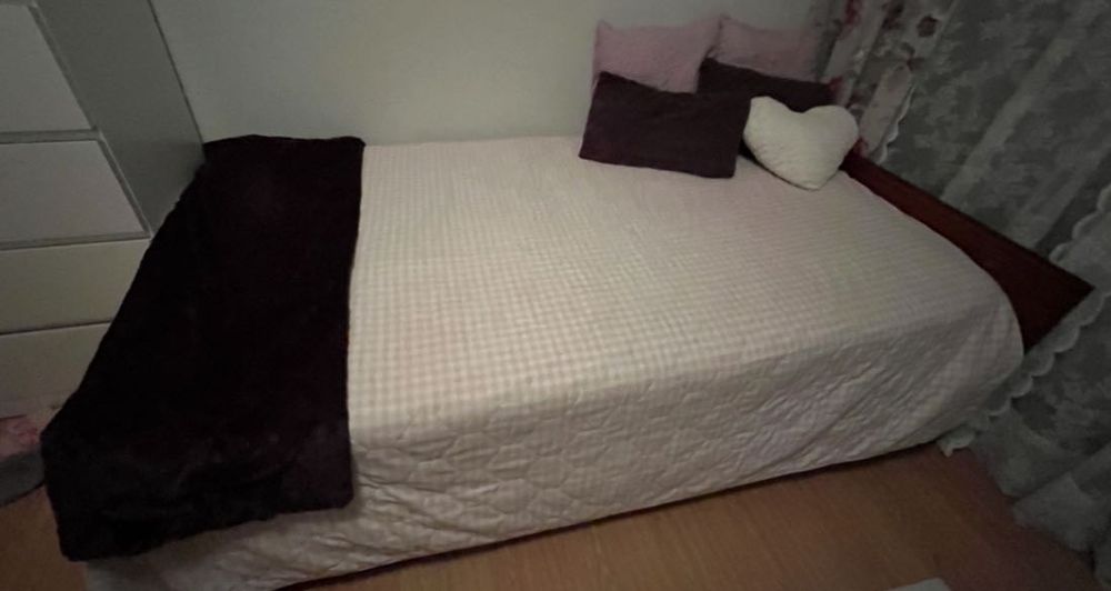 Cama solteiro - 100x190 - excelente estado