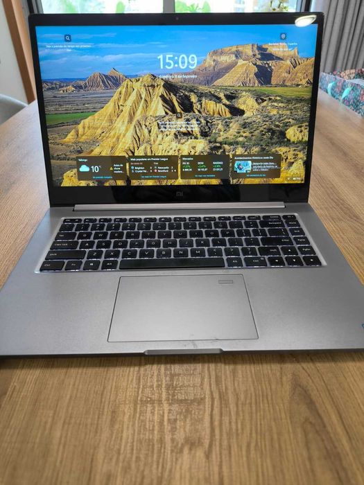 Xiaomi Mi Notebook Pro 15 – i7‑8550U | 16GB RAM | 238GB SSD