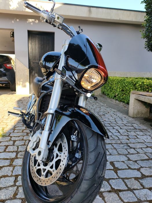 Suzuki.Intruder.1800.VZR