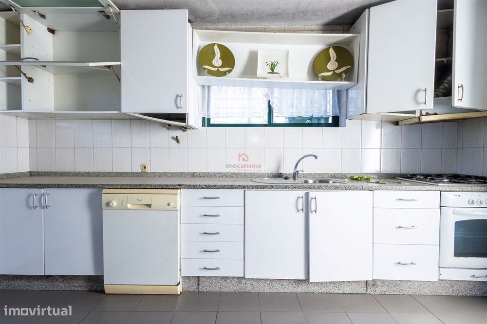 Moradia T3 em Vila das Aves, Santo Tirso
