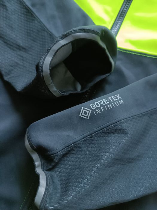 Ocieplana kurtka rowerowa Gore Gore-Tex
