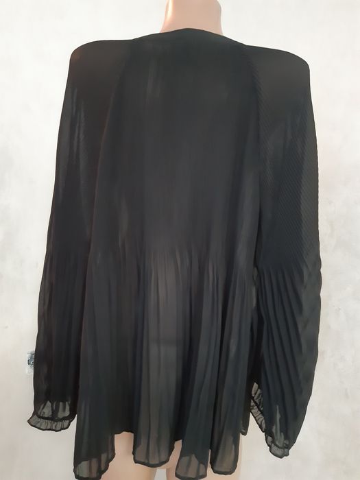 Блуза крута фірмова шифонова р.L