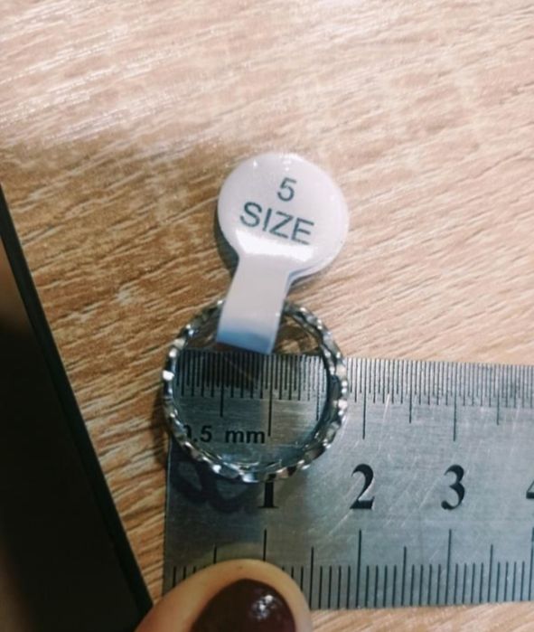 Каблучка жіноча кільце