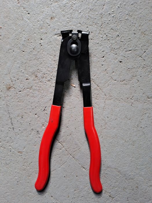 Alicate Abraçadeiras de Foles