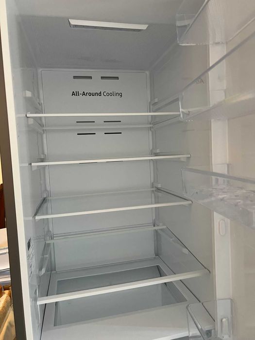 Frigorífico Samsung novo com 3 anos de garantia