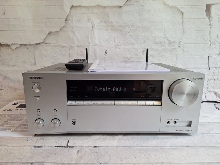 7.2 Onkyo TX-NR575 4k60p Dolby Atmos Vsion HDR BT Wi-Fi