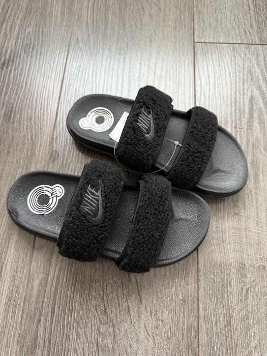 Шльопанці Nike оригінал 35