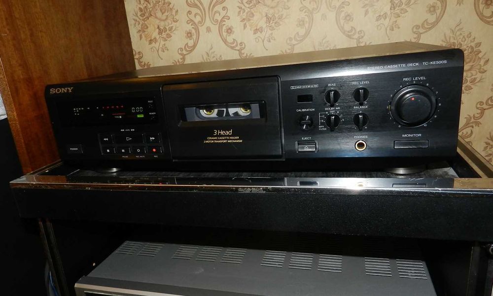 Sony TC--KE 500 S касетна дека