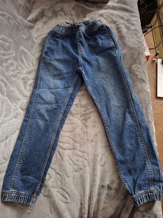 Jeansy smyk 146 super