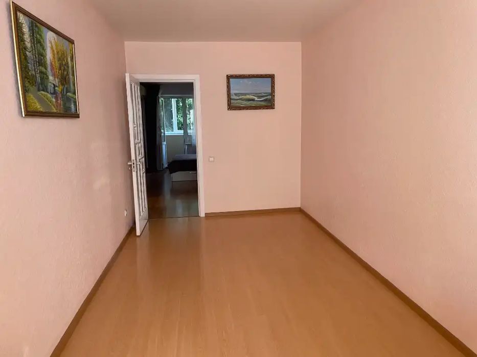 Продам 3-комнатную квартиру. Правый берег, Соборный район, ж/м Победа-3. Купить квартиру