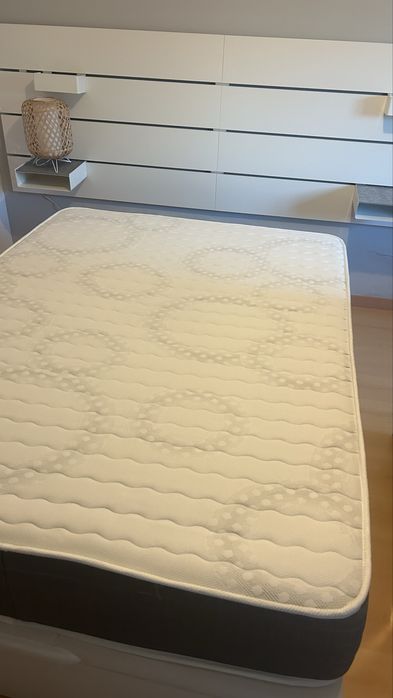 CONJUNTO QUARTO: sommier + colchao (140x190) + cabeceira