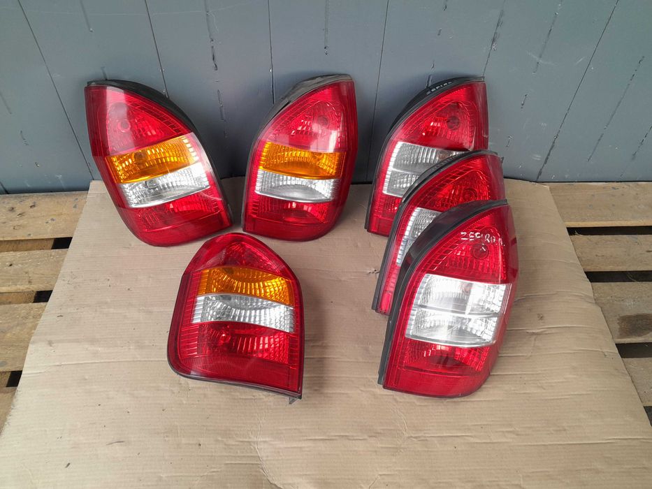 Стоп/задній ліхтар Opel Zafira A