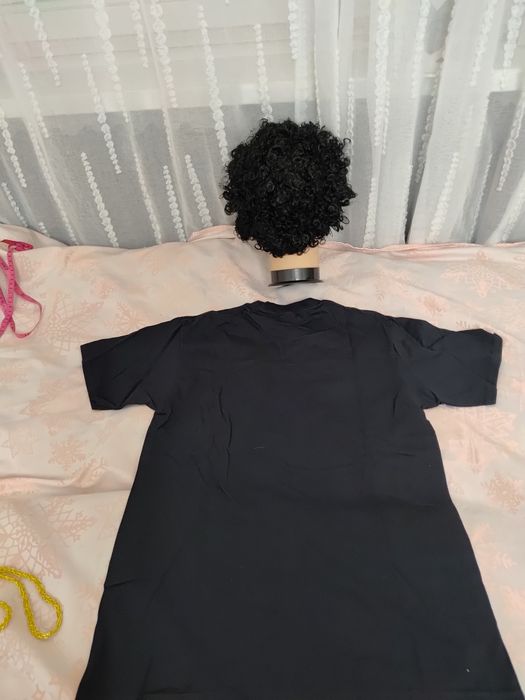 Strój przebranie lata 80-te peruka t-shirt okulary złoty wisior roz M