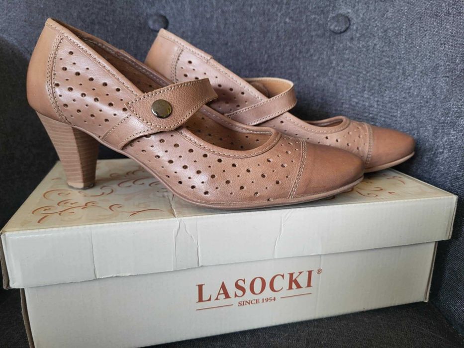buty damskie LASOCKI półbuty rozmiar 38