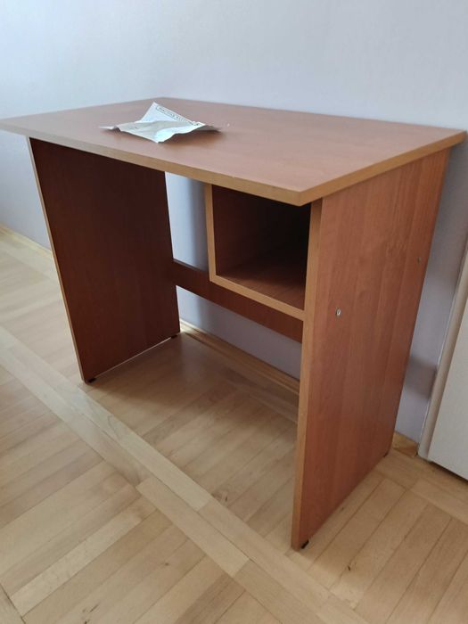 Biurko "Maciek" Olcha, dwie sztuki