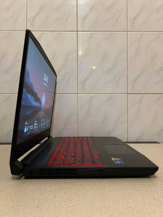 MSI Katana GF66  (Core i7-11800H/16Gb/RTX 3070/SSD 512/IPS 144Hz)