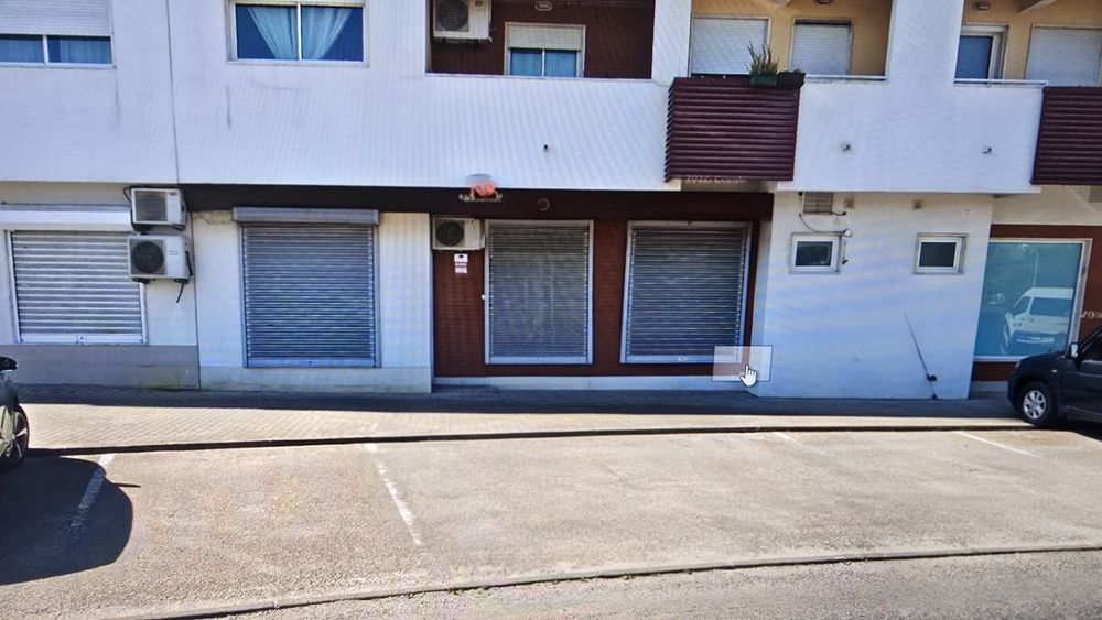 Arrenda se loja 120m2