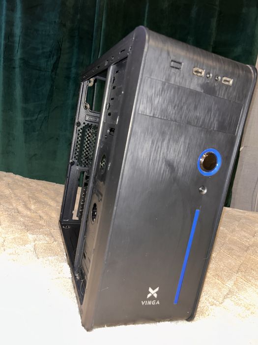 корпус Vinga  (крышки есть)