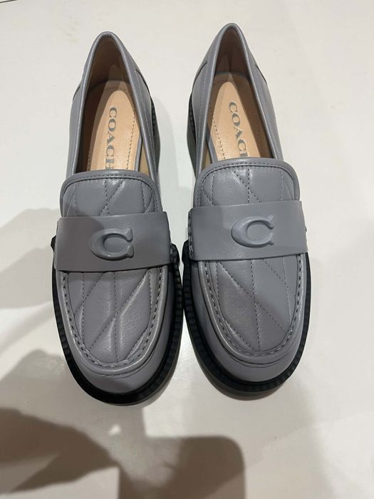 Mokasyny damskie , rozmiar 37 Loafersy Coach