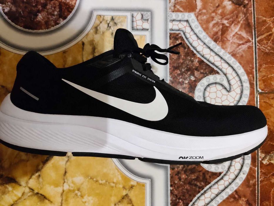 Кросівки чоловічі Nike Air Zoom Structure 24 Black DA8535-001